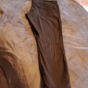 Supplies by Union Bay Women's Grey Crop Cotton Pants, Size 16